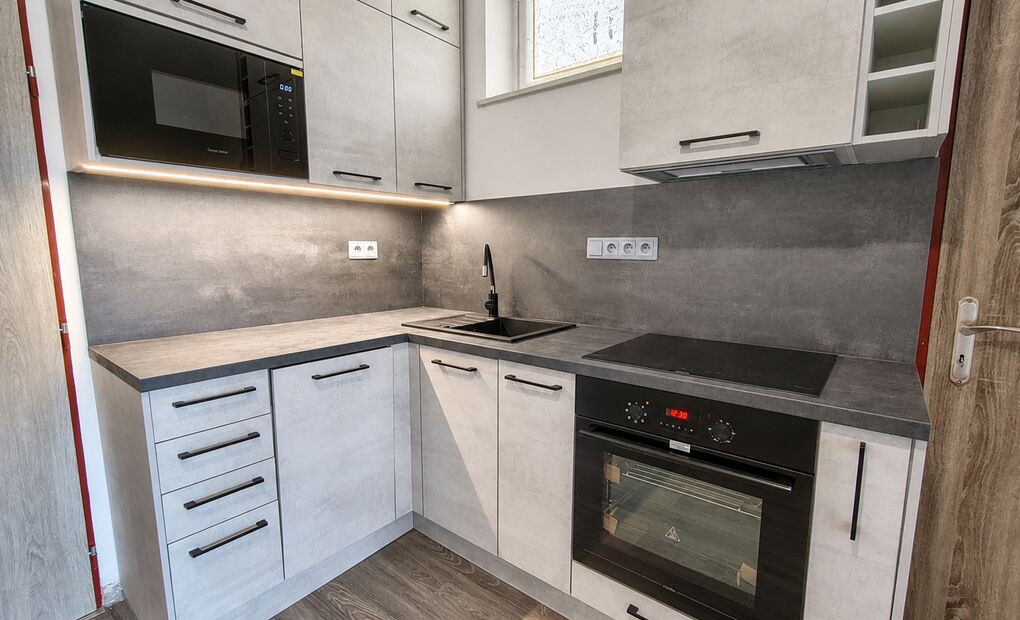 Pronájem 3+1, 75 m2, Tržní, Místek