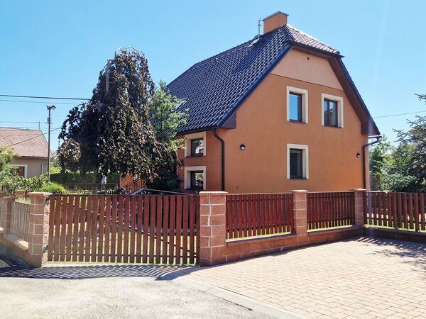 Fotografie nemovitosti - Rodinný dům, Sviadnov