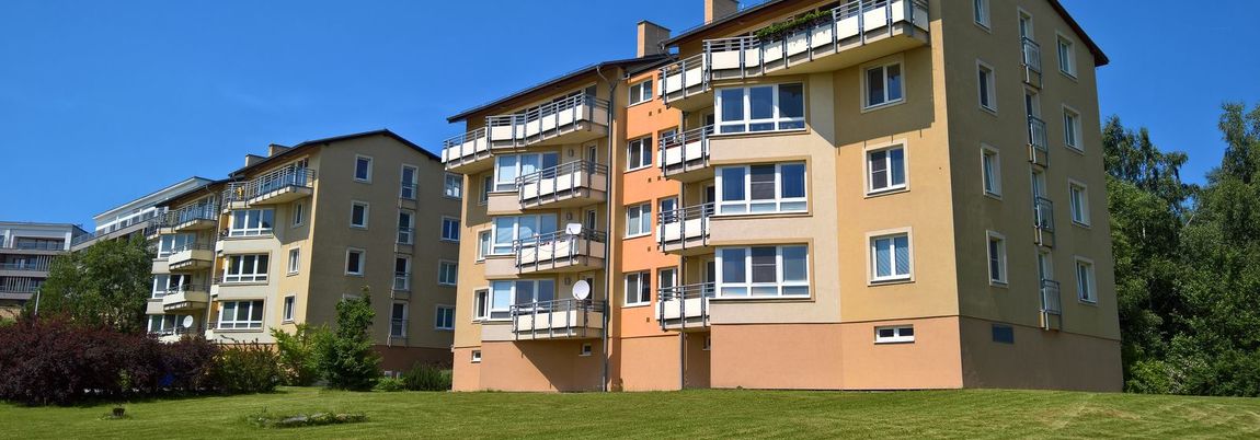 Pronájem bytu 2+kk s balkonem, ul. Na Vyhlídce, Frýdek